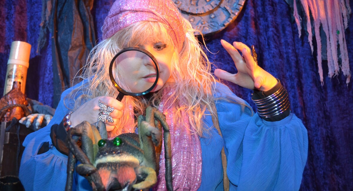 Madame Cluedefti talks Audience Participation