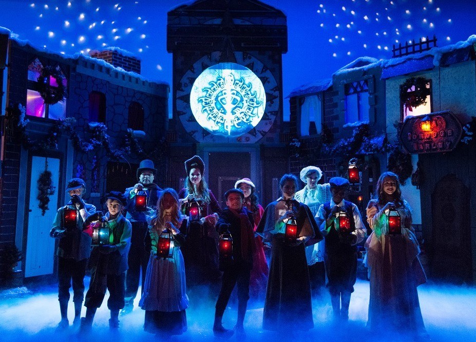 A mainstage show in action