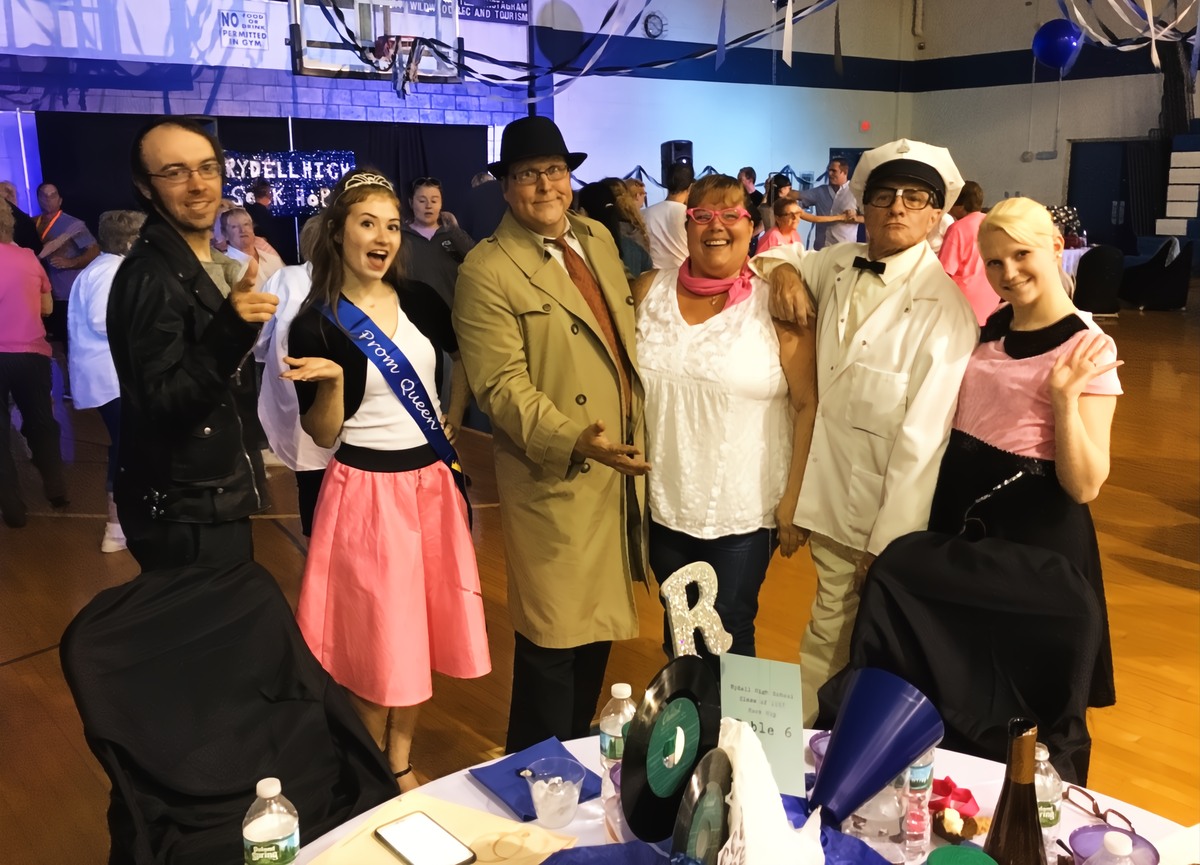 A Dinner Theater Show